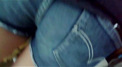 Computer shop boso. shorts and legs