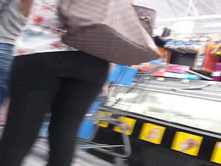 وقحة الآسيوية أخرى لطيفة