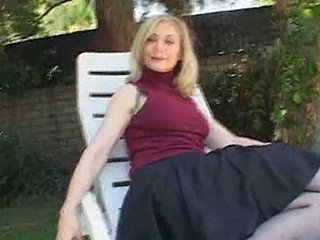 Nina Hartley Eh Teyakkuzda Kadın