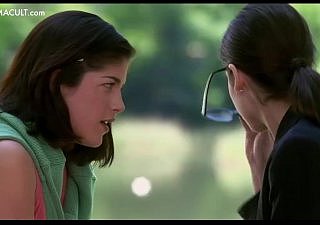 Celebridades nuas - Celebrity Lesbian Beijos