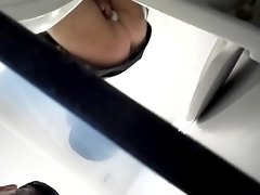 间谍厕所27