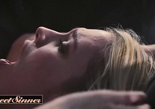 Sweetsinner - Горячая блондинка няня Кенна Джеймс трахается замужным мужчиной