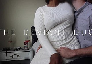 Cumming After Court: Real Team of two Penetrating Making out Nasty Become man Sucks & Rides Cock flood un sperme chaud sur les seins
