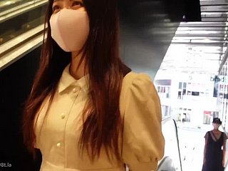 女子高生クリームピー〜マスク付きの美しさ