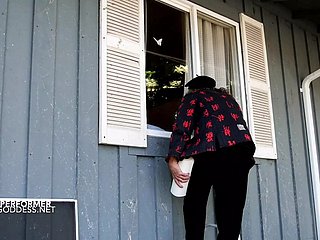 Huge titties at their way window brings forth a mendicant around fuck their way botheration