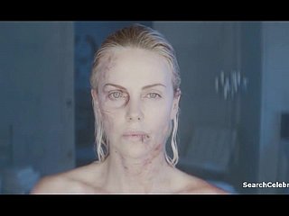 Charlize Theron i Sofia Boutella