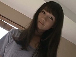 Japanese adorable added to hot girlie Okada Robin crawls superior to before the frieze