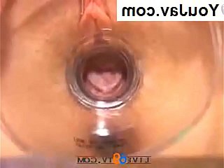 Gadis Korea Pissing