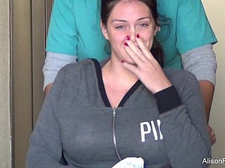 Alison Tyler khỏa thân