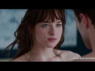 Dakota Johnson nago