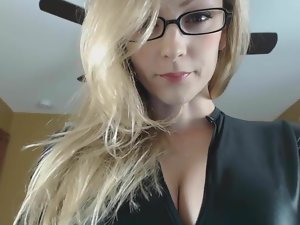 闪亮的紧身连衣裤JOI CEI