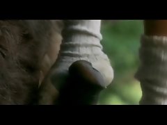 Sirpa Outing dans Burnish apply Sensual
