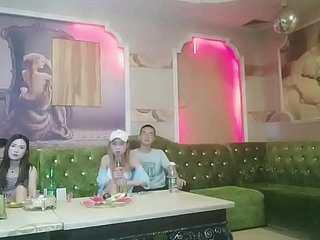 çinli ktv garip grup seks oturan bayan 4p