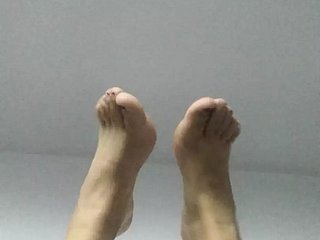 piedi di ragazze cinesi