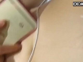 91 Cannon Bóg całuje brata i prosi bardzo pyskatą dziewczynę z góry o operację ust. To naprawdę za dobre, żeby powiedzieć, że chcę grać z nim w 3P brudną rozmowę masturbacyjną. Najważn