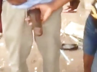 Почтальон с огромным членом