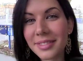 Oomph Hausfrau Bj